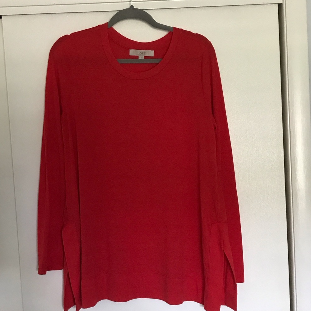 LOFT Women's Vibrant Red Crew Neck Sweater